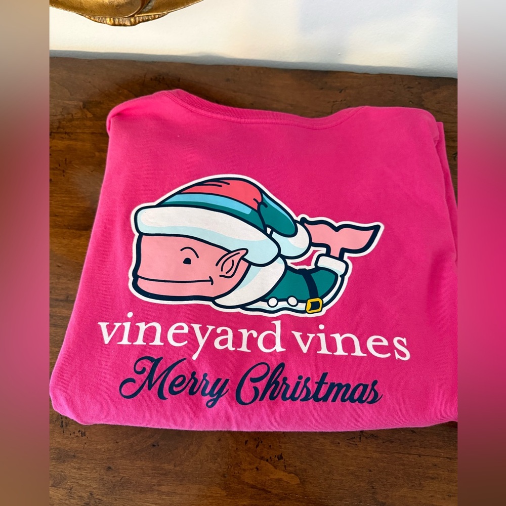 Vineyard Vines Pink Christmas shirt Sz 14 girls